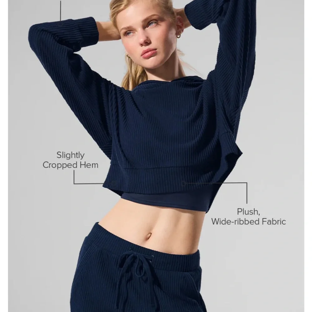 Alo Muse Deep Blue Ribbed Hoodie/Sweat Set - Picture 3 of 10